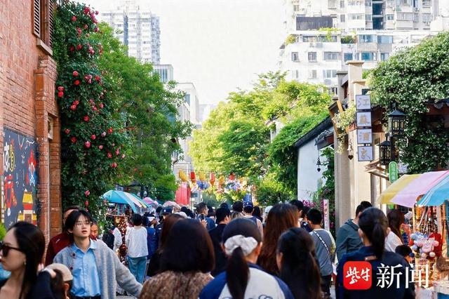 苏超遇上非遗，熙南里“五一”真有戏！
